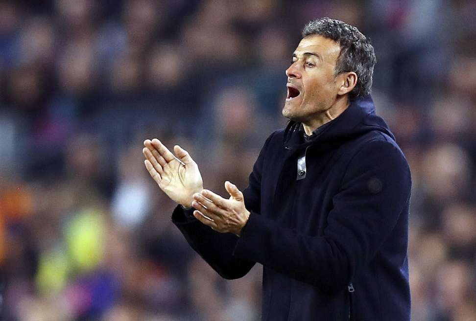 Barcelona coach Luis Enrique ‘s team have been out of form in recent weeks. Photo: EPA