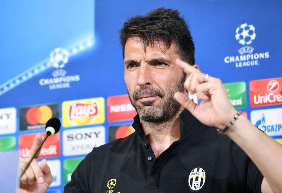 Juventus goalkeeper Gianluigi Buffon knows the scale of the challenge against Barcelone. Photo: AP