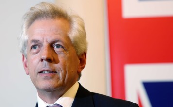 British parliamentarian Richard Graham extols the virtues of the UK election system. Photo: Sam Tsang