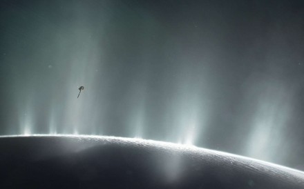 A frozen Saturn moon has an ocean and may be able to harbour life