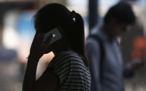 Police said the fraudsters in previous similar cases had workers make cold calls to victims. Photo: SCMP Pictures Police said the fraudsters in previous similar cases had workers make cold calls to victims. Photo: SCMP Pictures