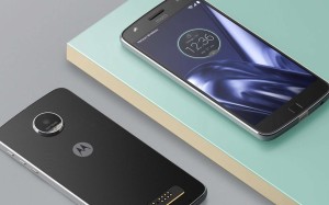 Projector, Hasselblad camera, speaker and charger modules attach easily to the bodies of superslim, high-spec Android phones; the only gripe is that they don’t make photo sharing as easy as it should be