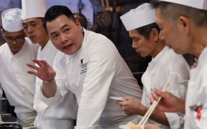 Jayson Tang demonstrates a new dish to chefs. Photo: Nora Tam