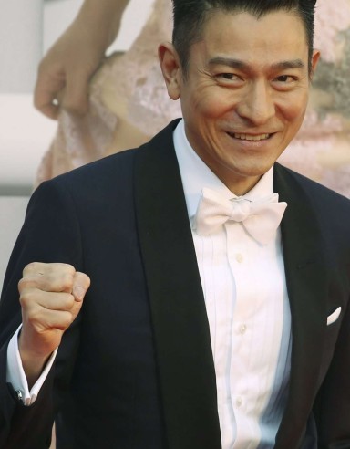 <p>Live social media coverage from the 2016 Hong Kong Film Awards</p>