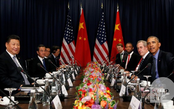 Xi, Obama meet at APEC in Lima