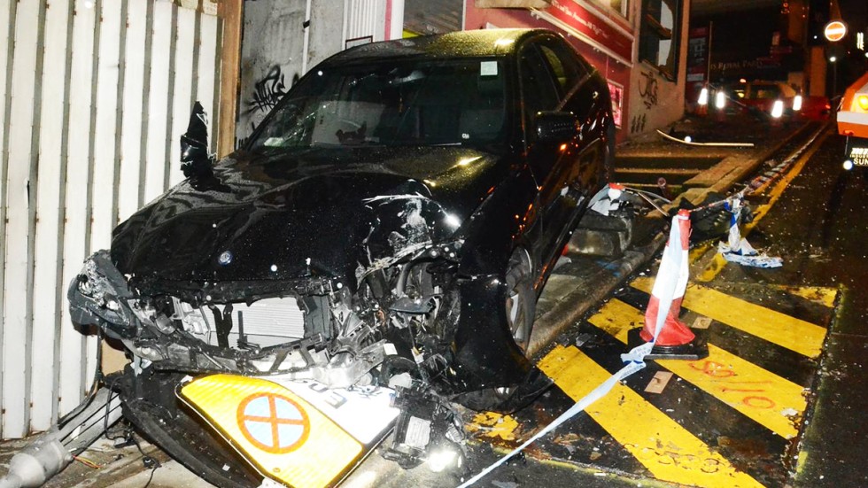 Ifc Mall Car Bus Crash Ifc Mall Car Bus Crash