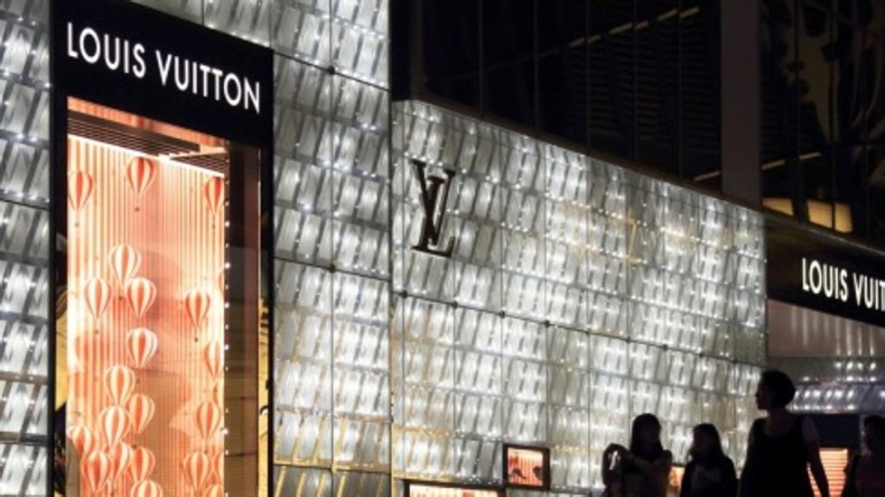 Chinese shoppers in South Korea shunning luxury brands like Louis Vuitton in favour of local ...