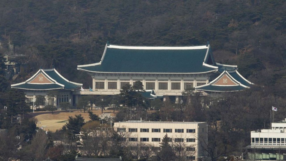 Standoff at the Blue House as Seoul prosecutors fail to ...