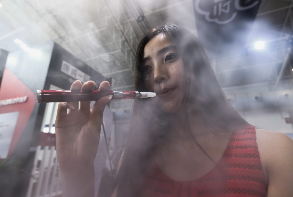 http://cdn2.i-scmp.com/sites/default/files/styles/980x660/public/2015/08/19/epa_china_health_vape_expo_rol02_51581915.jpg?itok=gKPjbL1t