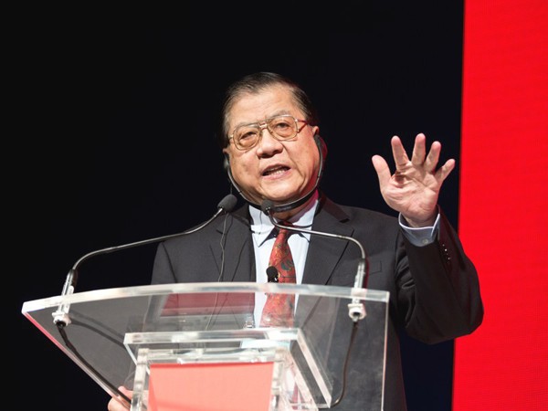Xu Shanda addresses a Boao Forum for Asia conference in Sydney, Australia, in July 2015. Photo Michele Mossop/Boao Forum