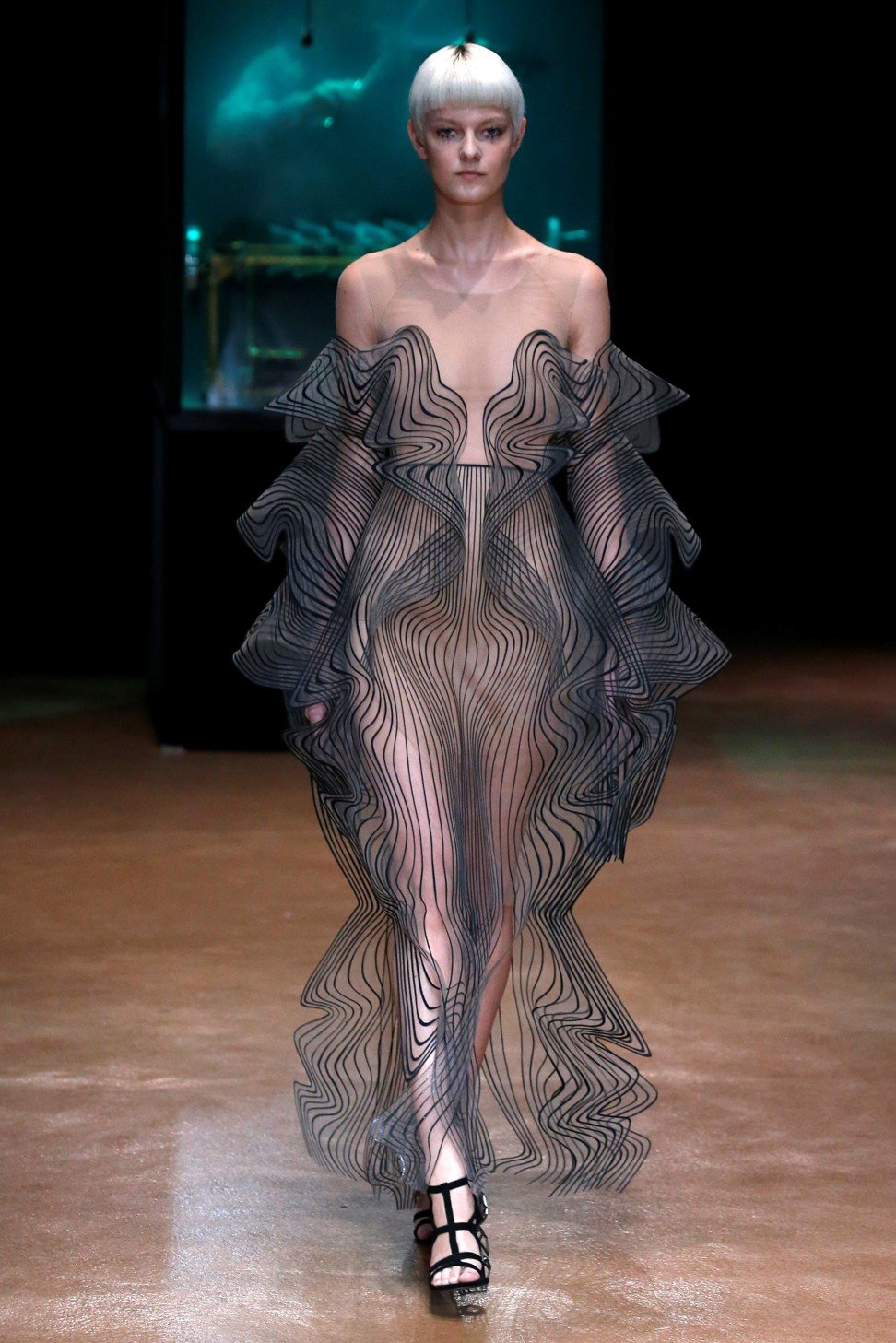 A model presents a creation by Iris van Herpen at her haute couture autumn/winter 2017/2018 show in Paris. Photo: Reuters