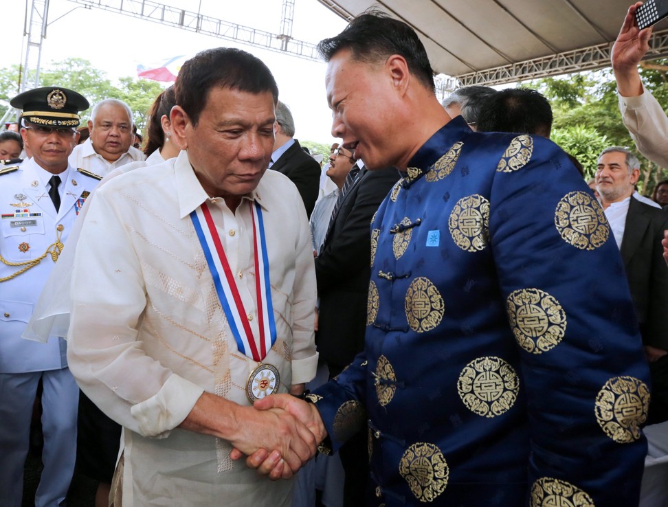 Philippine President Rodrigo Duterte greets Chinese ambassador Zhao Jianhua during a wreath-laying ceremony in observance of National Heroes’ Day in Taguig city, south of Manila, last August 29. The diplomatic option seems to be sufficient for many nations involved in disputes in the South China Sea. Photo: EPA