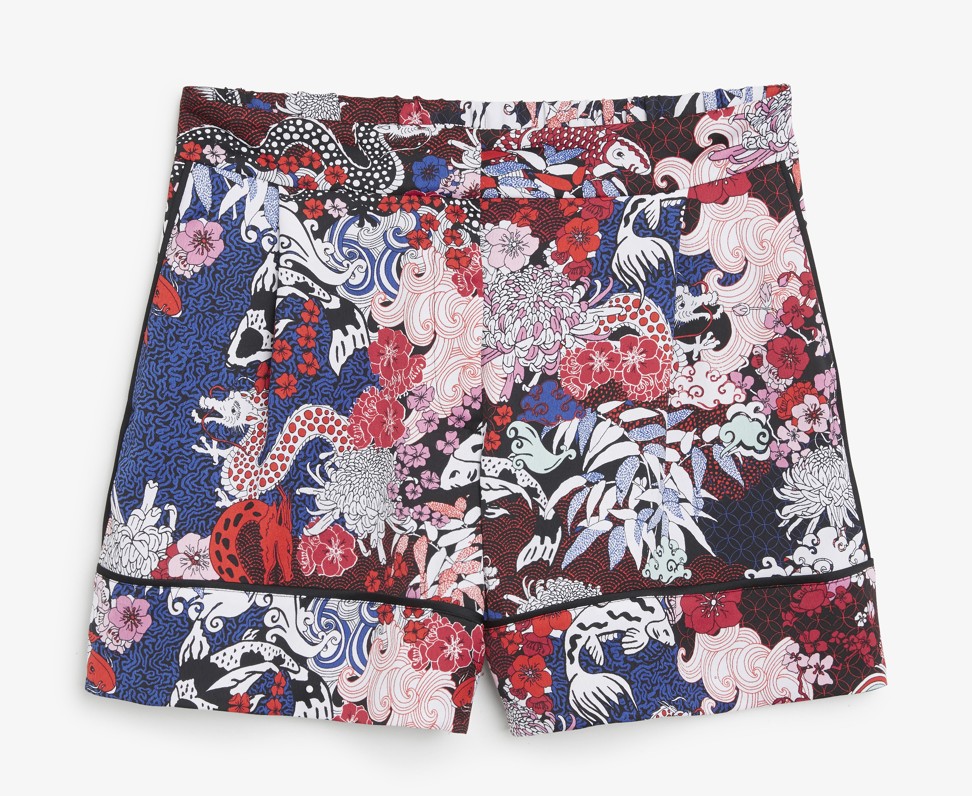 Erin floral shorts from Monki.