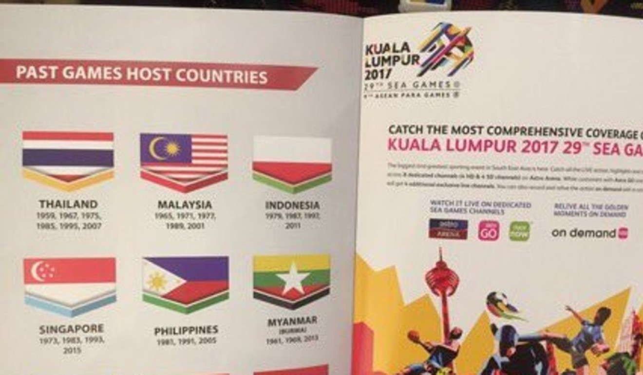 An inverted Indonesian flag appears in the Malaysian pamphlet for the Southeast Asian Games. Photo: Twitter