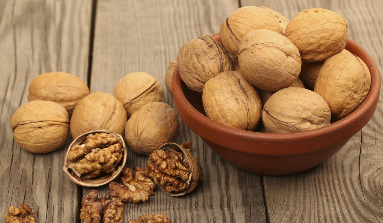 Nuts contain antioxidants, fibre and healthy fats. Photo: Shutterstock