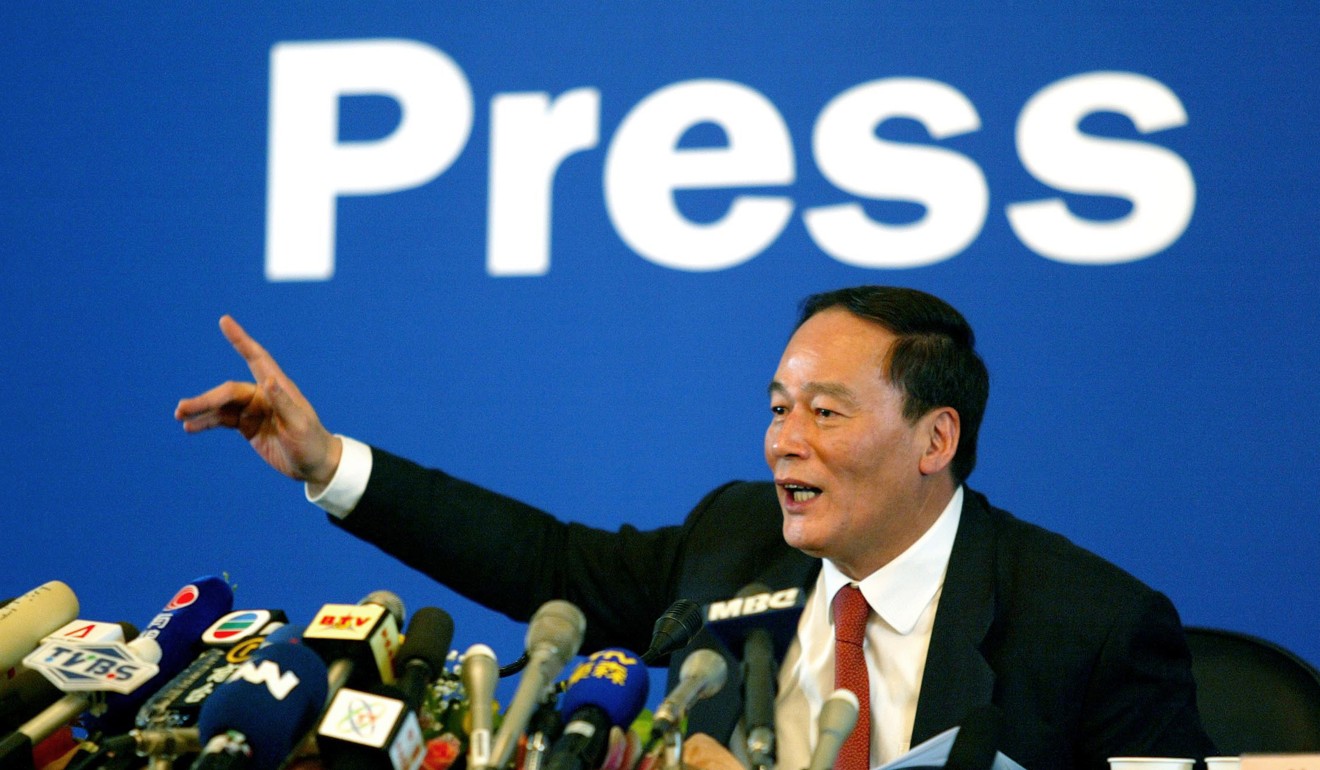 Beijing mayor Wang Qishan at a news conference on the capital’s Severe acute respiratory syndrome (Sars) outbreak in April 2003. Photo: Reuters