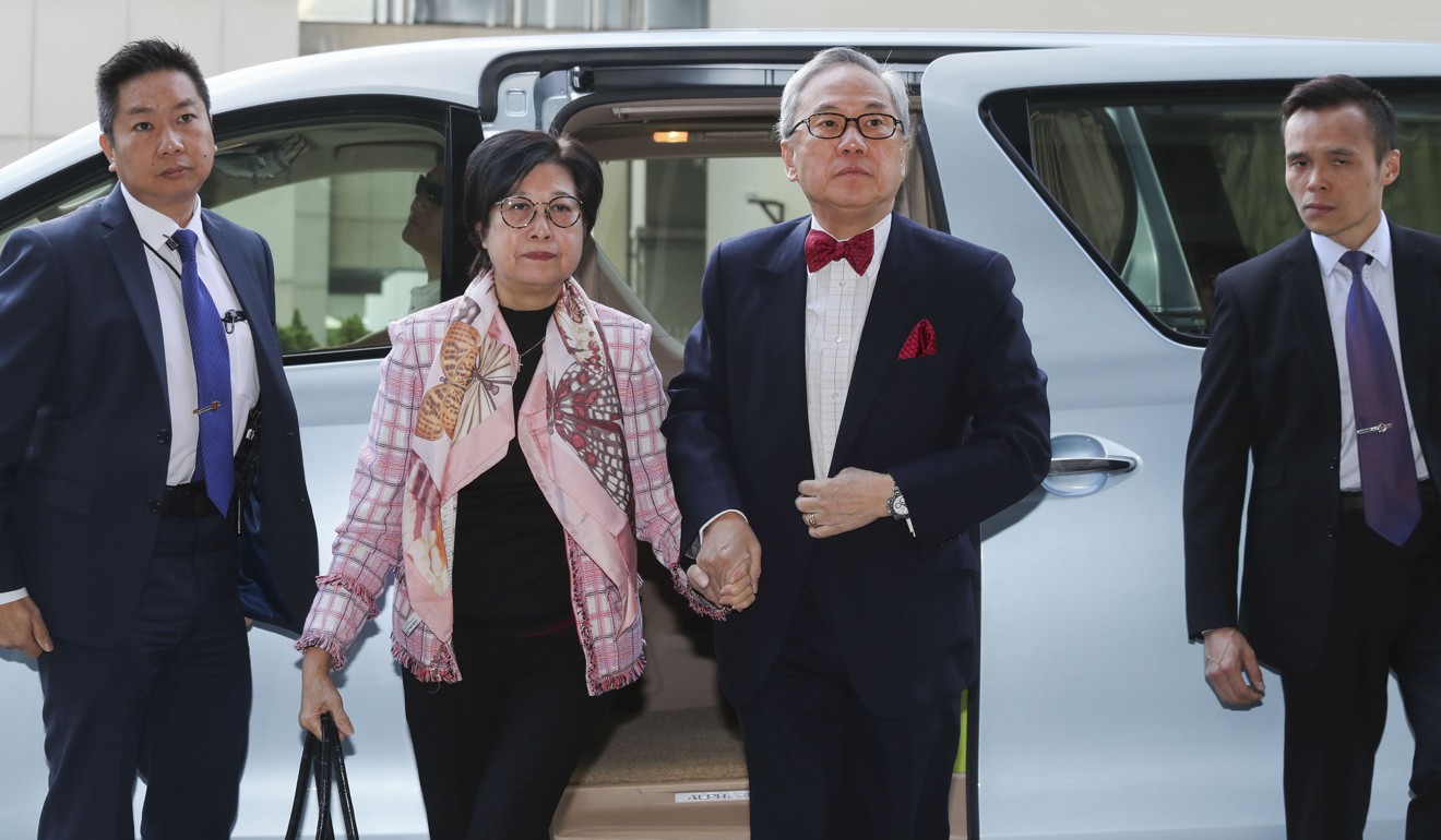 Donald Tsang Yam-kuen, accompanied by his wife Selina Tsang Pou Siu-mei, arrives at the High Court in Admiralty. Photo K.Y. Cheng