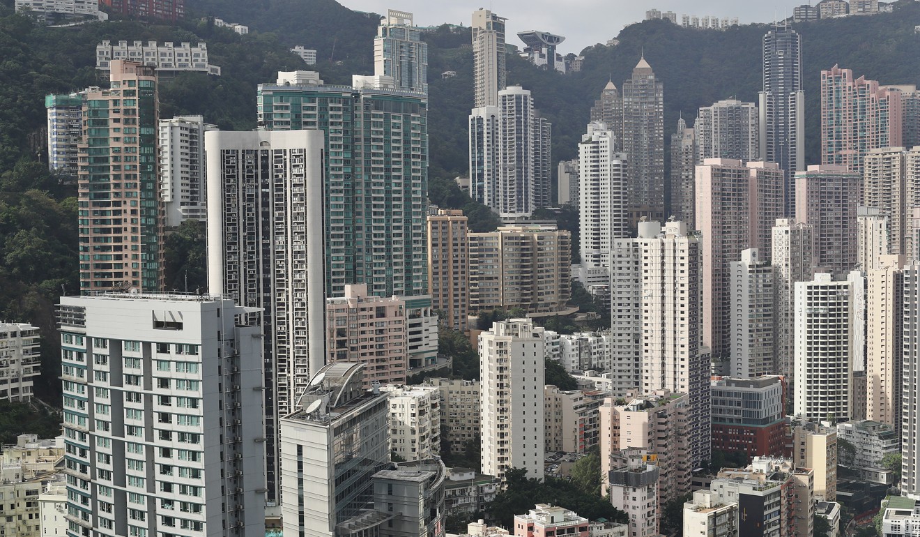 View of residential buildings at the Mid-Levels. Photo: Nora Tam