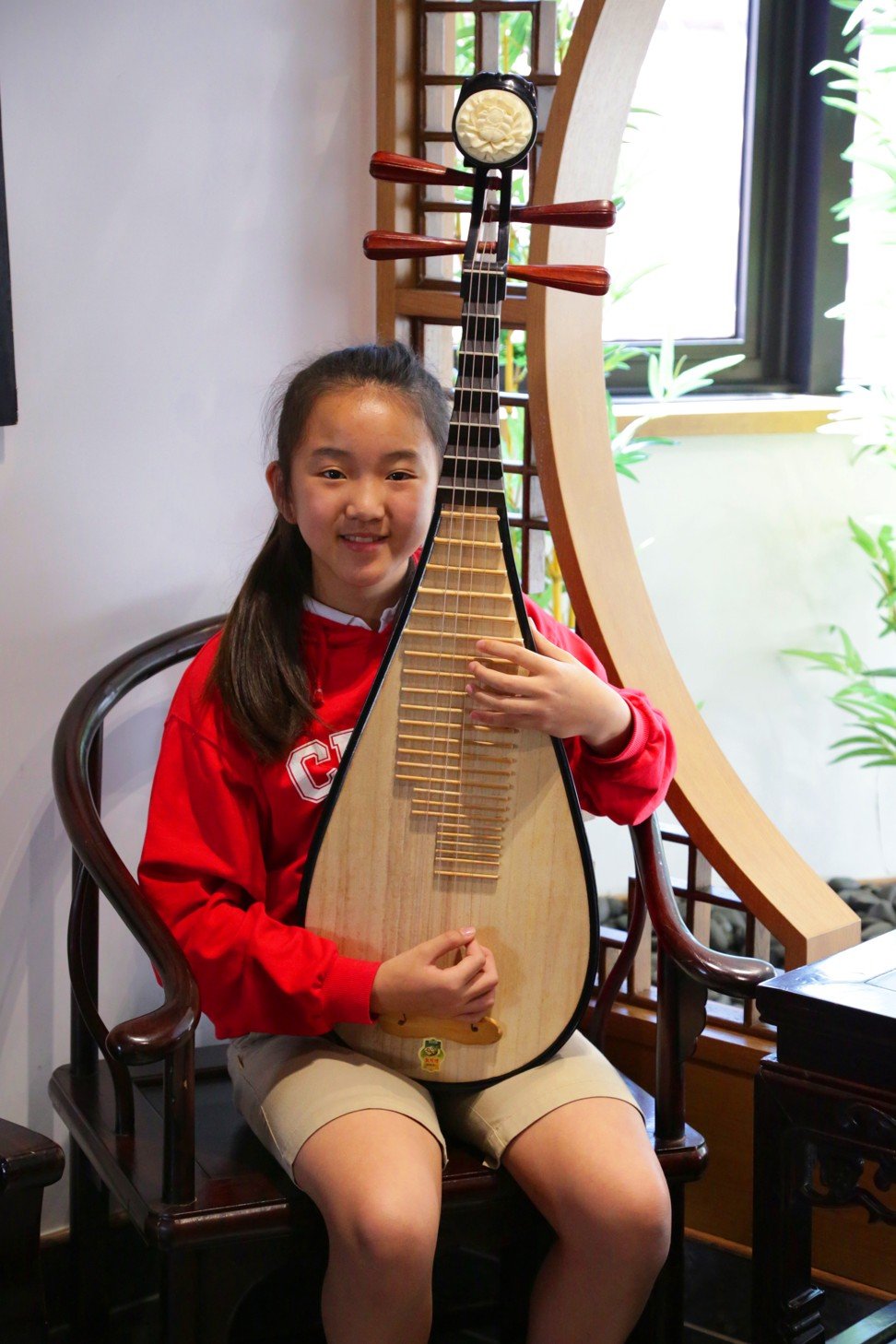Victoria has been playing the pipa for two years.