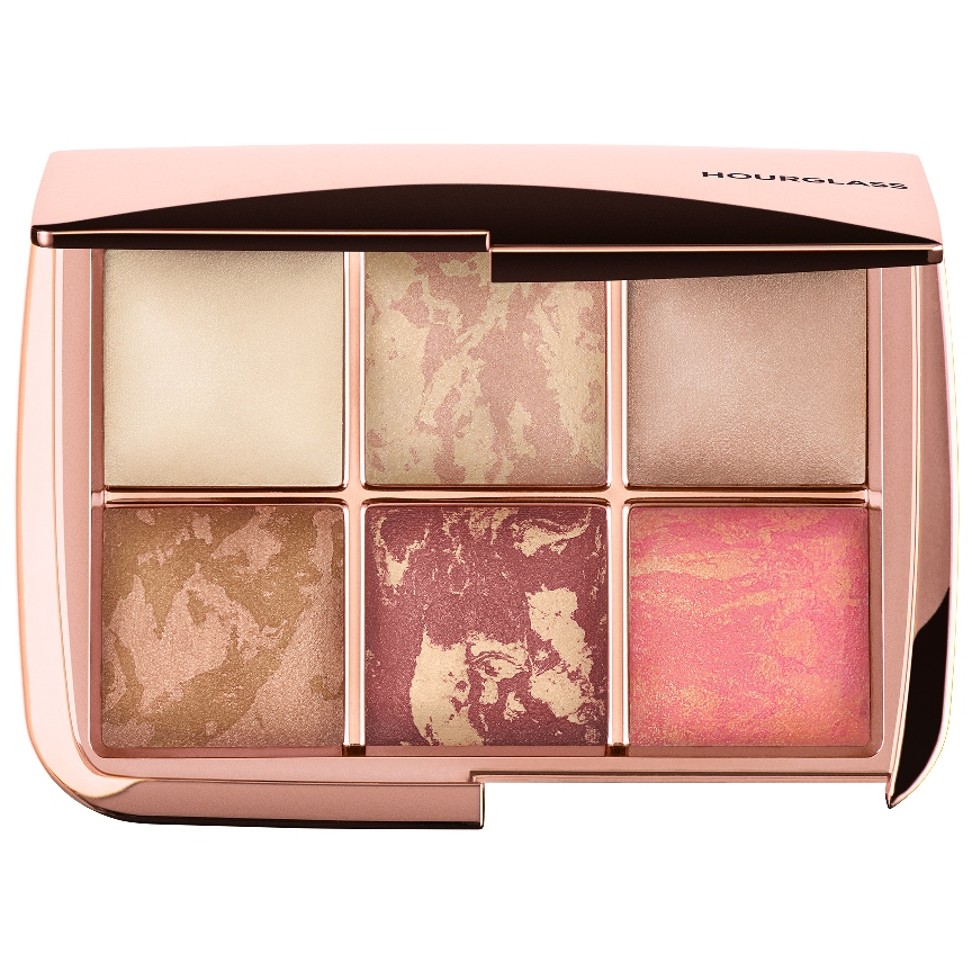 Hourglass’ Ambient Lighting Edit