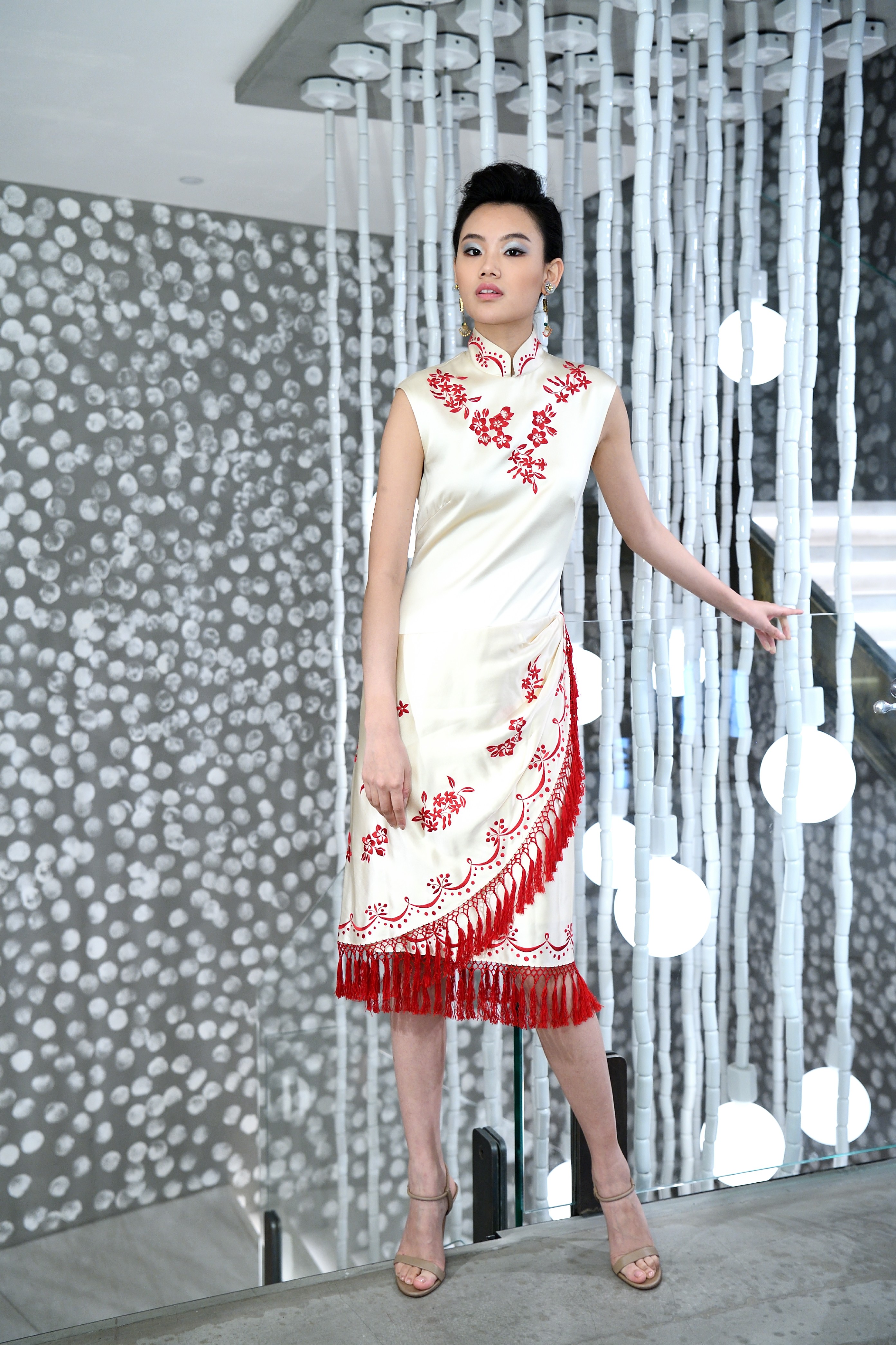 Is Ancient Chinese Clothing Fad More Cosplay Than Nod To