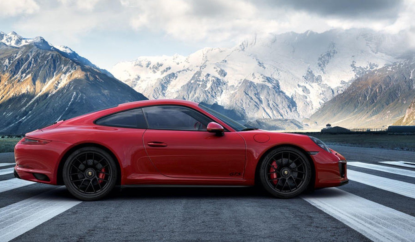 Porsche 911 GTS