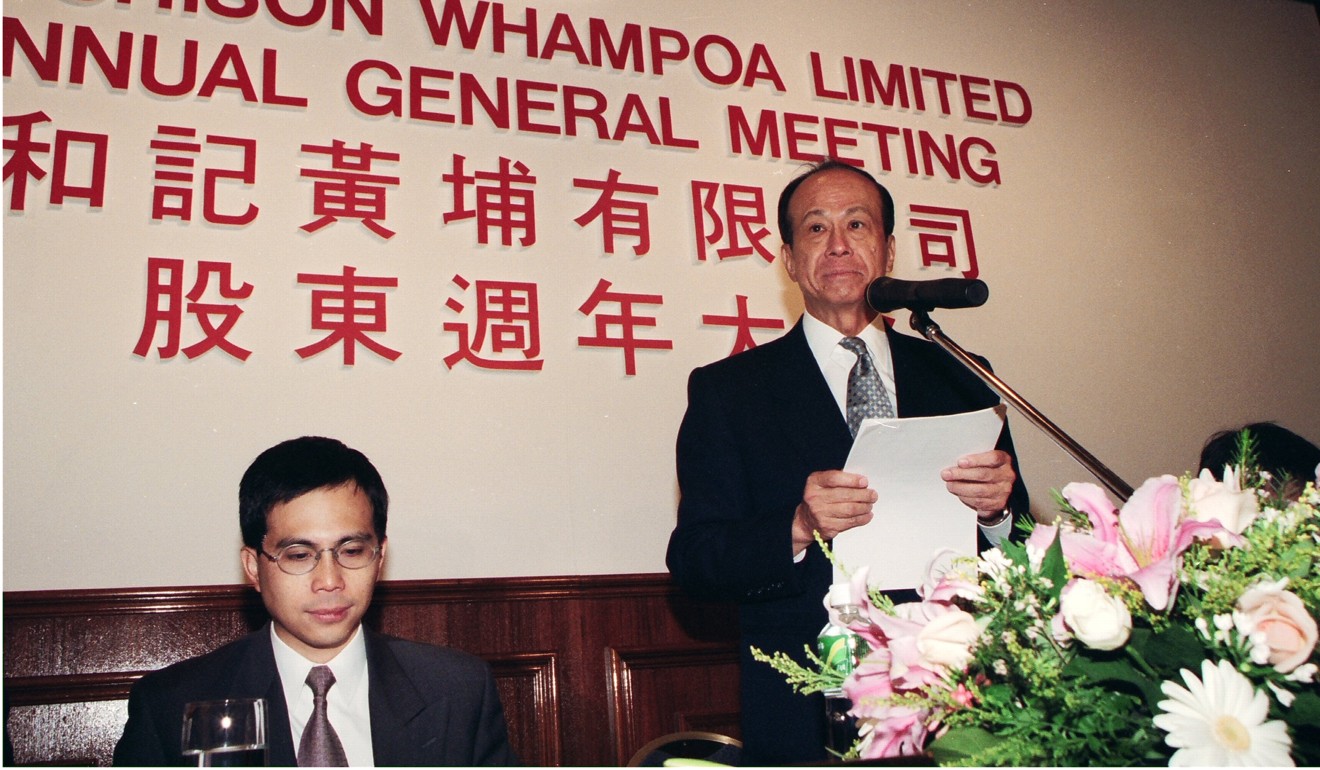 A file photo from 1996, showing Li Ka-shing (right) and son Victor Li Tzar-kuoi (left) at Hutchison's annual general meeting. Photo: SCMP