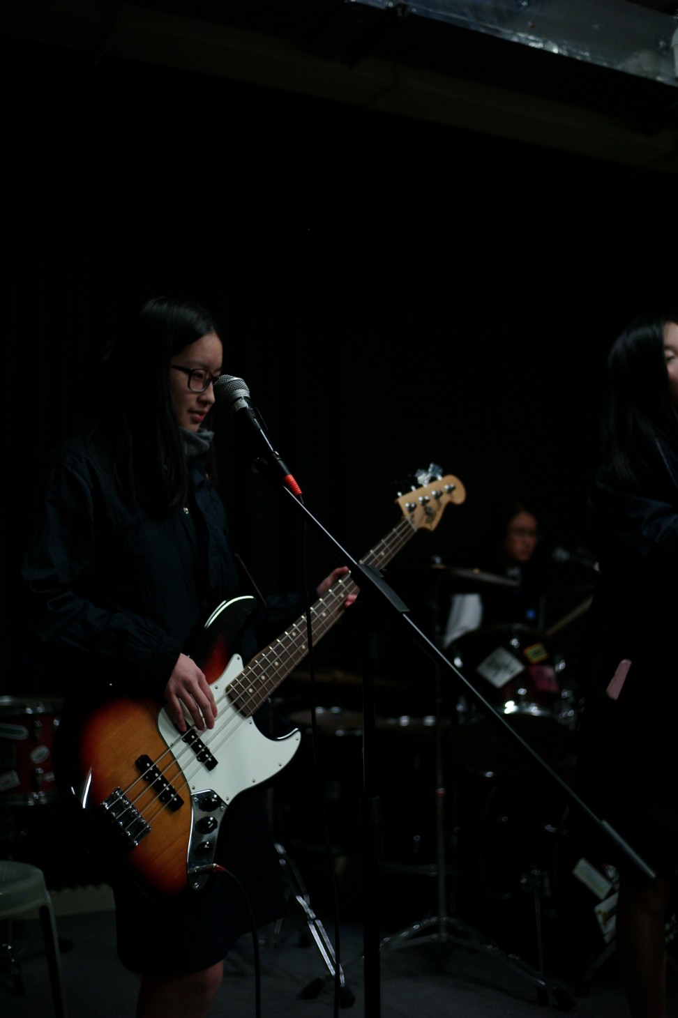 Candy Lau on bass.