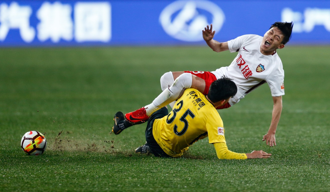 Champions Guangzhou Evergrande scored a third win in a row in a spicy affair against Tianjin Quanjian.