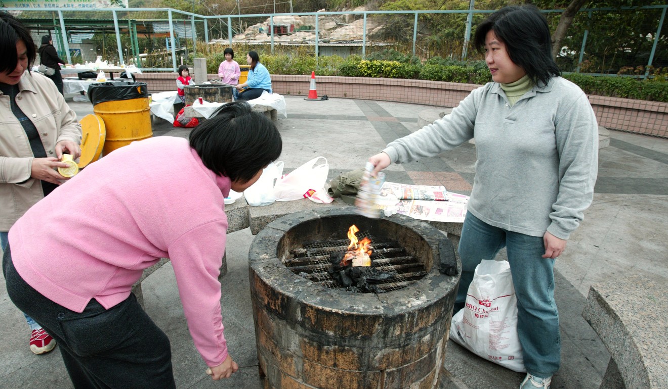 The Hong Kong government not only made it more difficult to purchase charcoal in stores, but also took steps to replace charcoal barbecue pits in country parks with electric ones to reduce the availability of charcoal and reduce the threat of suicide. Photo: Edward Wong