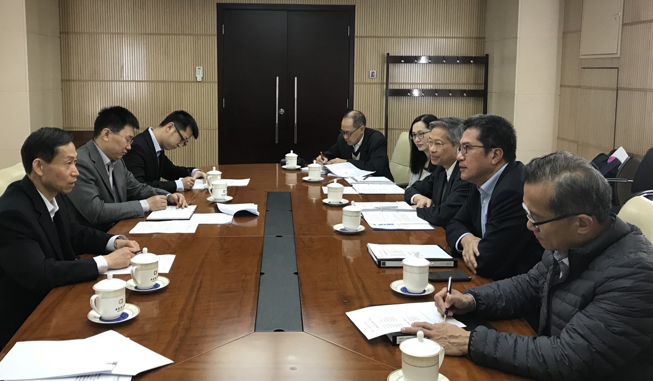Hong Kong Secretary for Development Michael Wong Wai-lun (second from right) meeting mainland authorities to discuss the reciprocal scheme for the construction sector. Photo: Handout