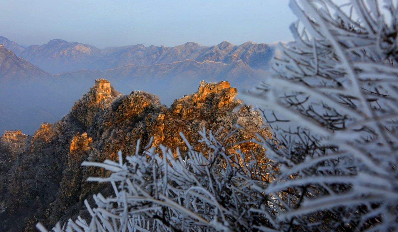 The Jiankou section has become a popular site for photographers because of the beautiful landscape. Photo: Xinhua
