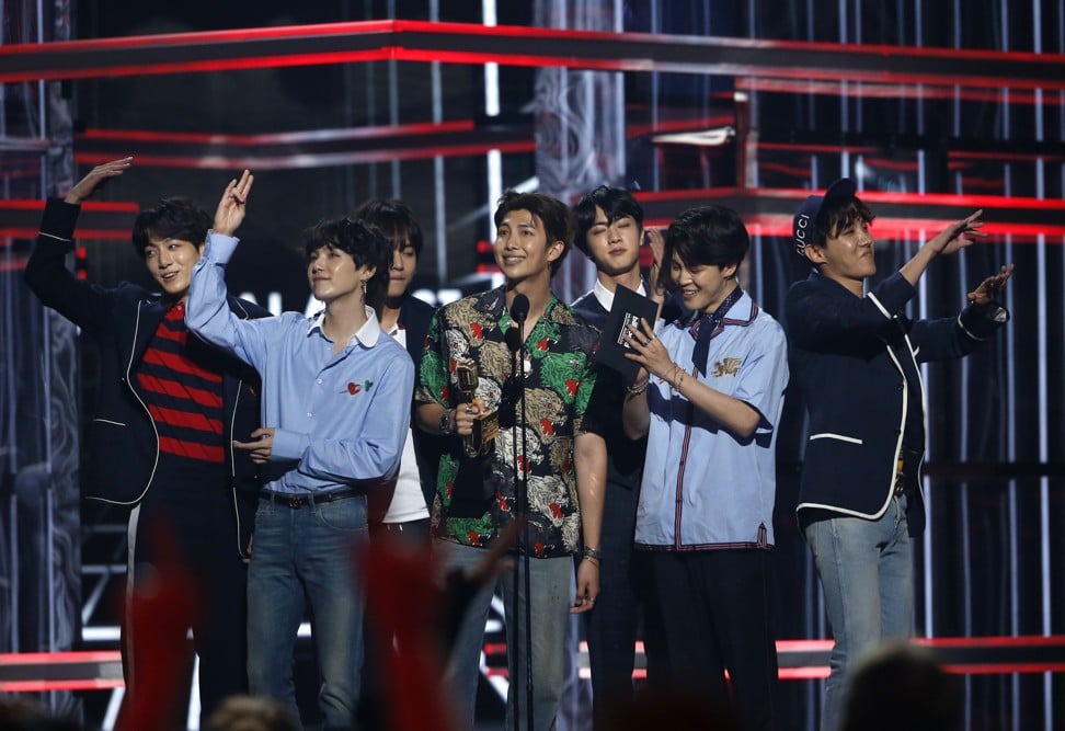 BTS accepts the Top Social Artist award at the 2018 Billboard Music Awards. Photo: Reuters/Mario Anzuoni