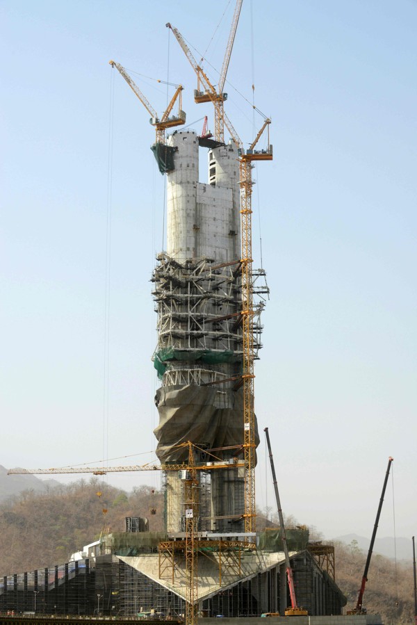 The ‘Statue Of Unity’ being built by the Sardar Sarovar Dam near Vadodara in India’s western Gujarat state. Photo: AFP