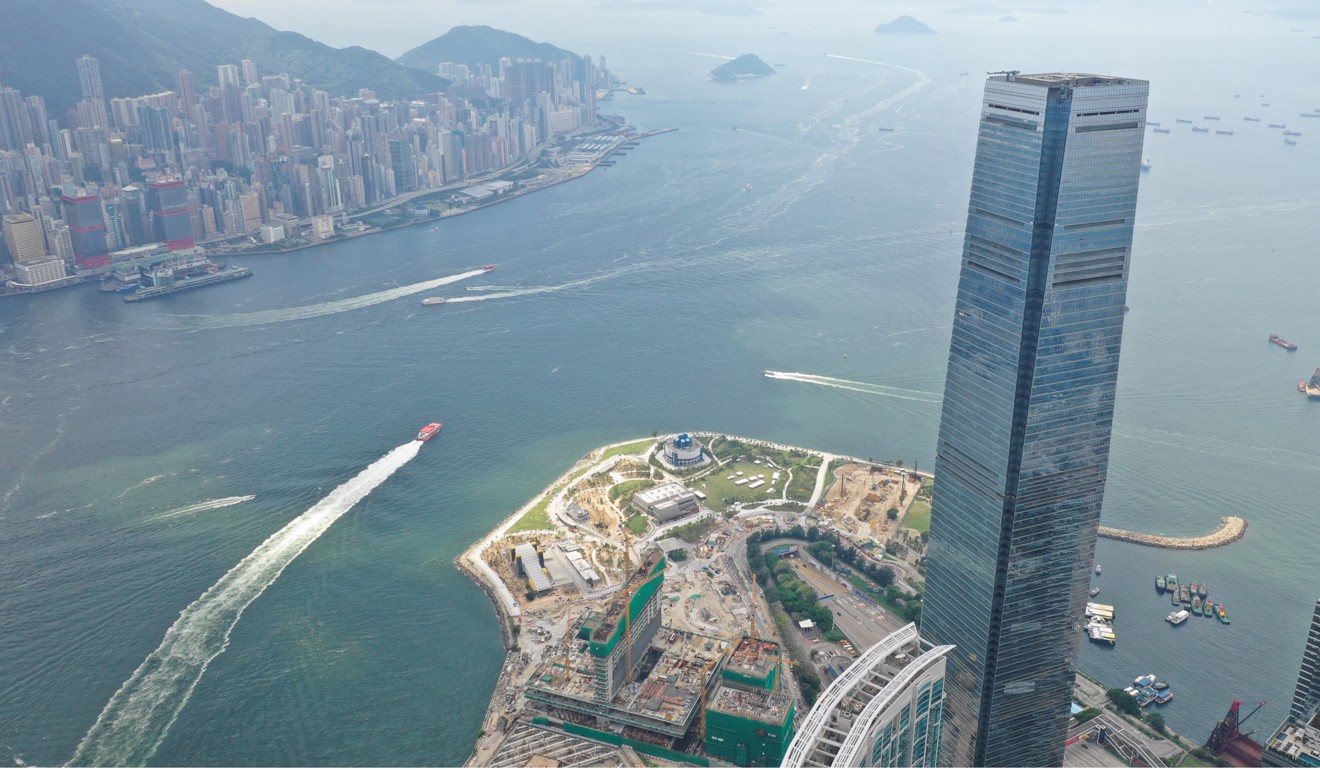 The International Commerce Centre, in Kowloon. Its owner, Sun Hung Kai Properties, said it was confident the 118-storey building would be able to withstand the typhoon without any major problems. Photo: Roy Issa