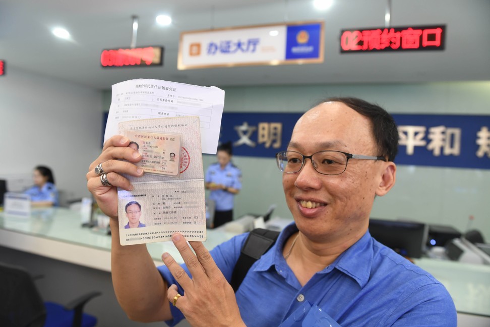More than 22,000 mainland-based Taiwanese obtained the new residence permits in the first 10 days of September, according to official figures. Photo: Xinhua