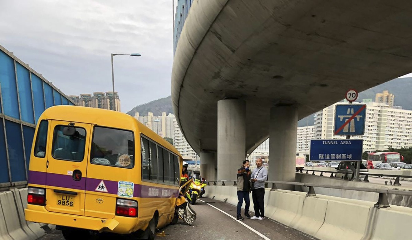 Seven children were injured when a school bus hit a concrete divider on the Kwun Tong Bypass in Kowloon East on December 11. Photo: Facebook