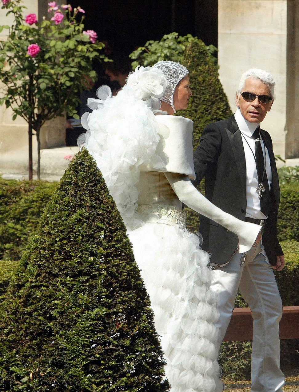 Karl Lagerfeld: the supermodels, the extremes and the reinvention of ...
