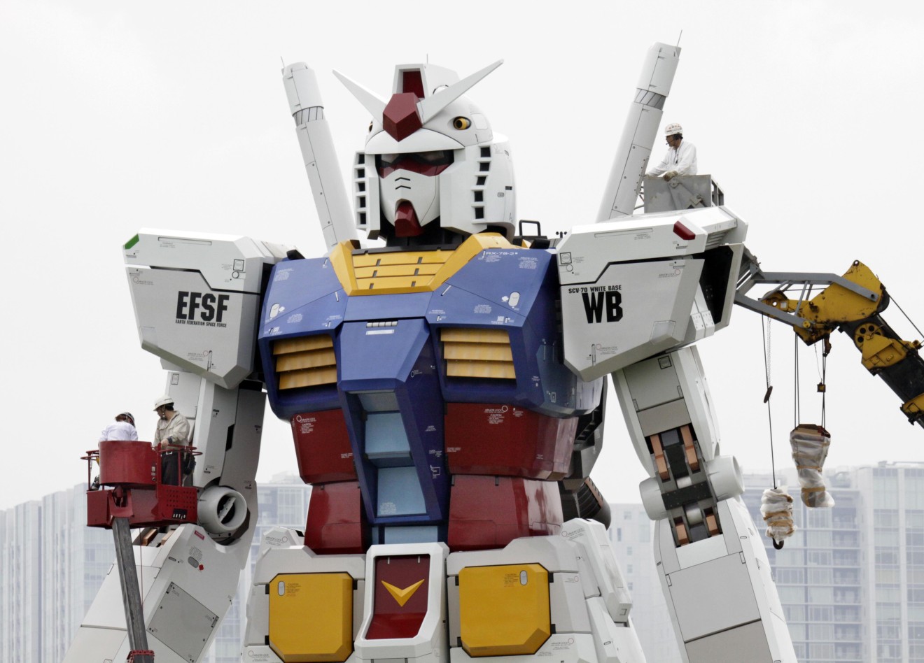 A life-size statue of the classic Gundam RX78-2 debuted in Tokyo in 2012. (Picture: AFP)