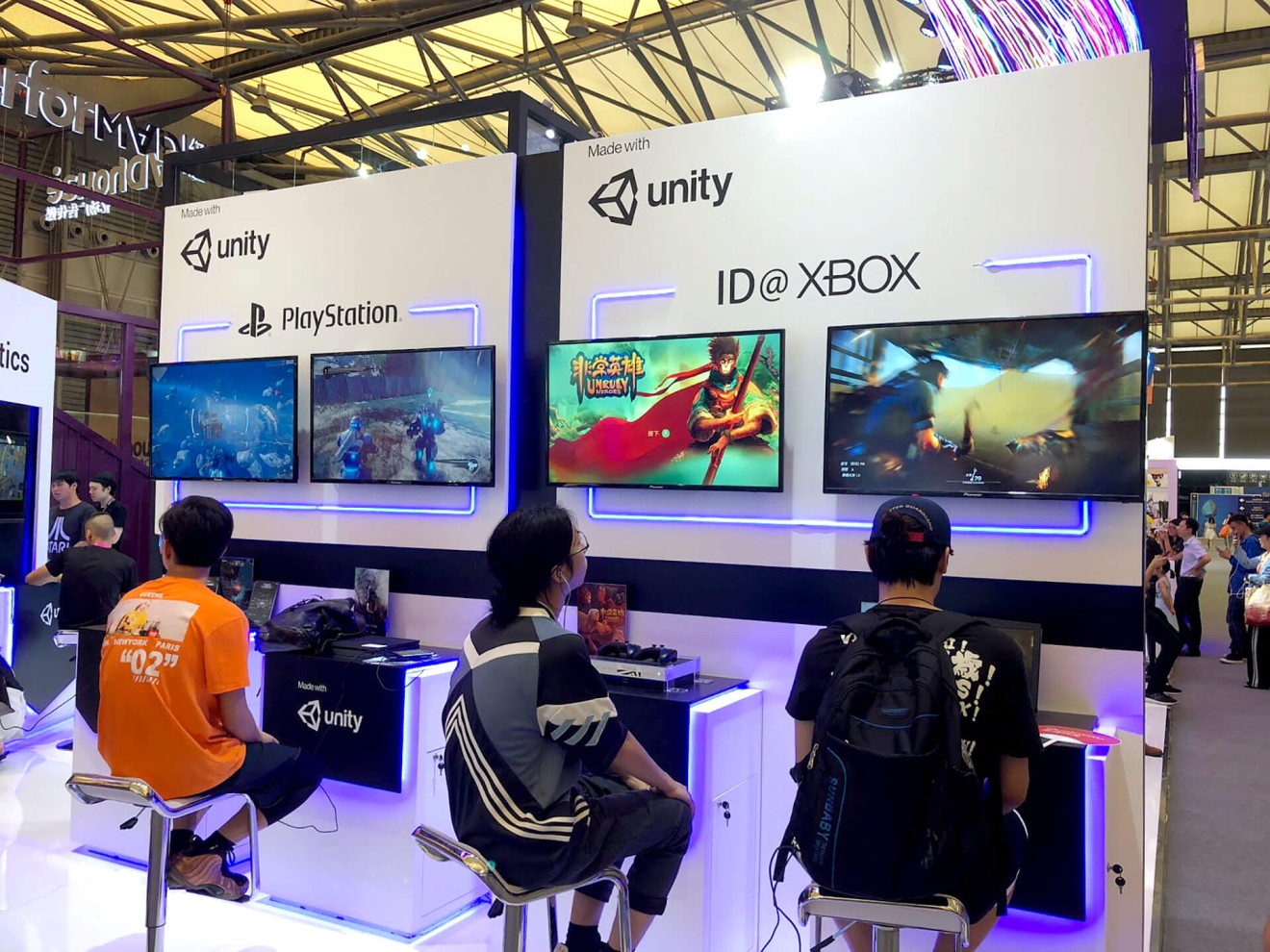 Both Unity and Unreal, two dominant game engines, are present at ChinaJoy… though these attendees don’t seem too excited about it.