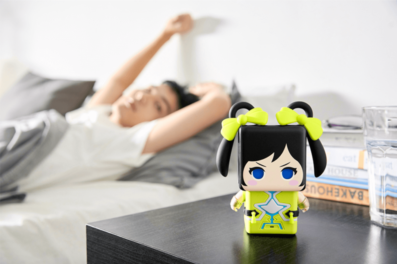 I know all “candid” product photos are staged, but this one looks especially fake, right? (Picture: Tencent/JD.com)