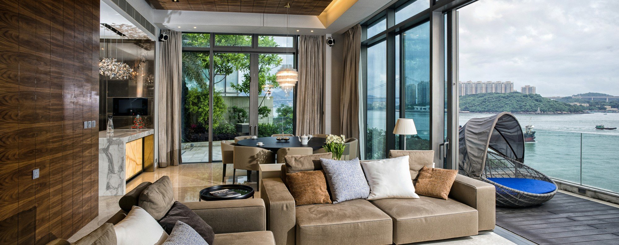 Stunning 2400 sq ft hong kong duplex has views that stop you in your tracks post magazine south china morning post