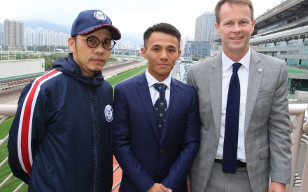 New apprentice jockey Alfred Chan (centre) with his boss Frankie Lor (left) and Jockey Club executive director of racing Andrew Harding at Sha Tin. Photos: Kenneth Chan