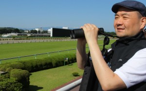 Benson Lo Tak-wing watches his horse, Contentment, complete his final gallop for Sunday’s Yasuda Kinen at Tokyo Racecourse. Photos: Kenneth Chan