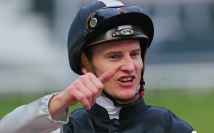 Zac Purton gives the thumbs up after winning on Exultant over the Derby distance (2,000m) in December. Photos: Kenneth Chan