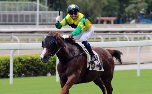 Triumphant Jewel wins on opening day under Grant van Niekerk. Photos: Kenneth Chan