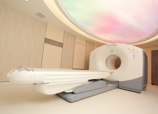 Positron Emission Tomography and Computerized Tomography (PET/CT) System