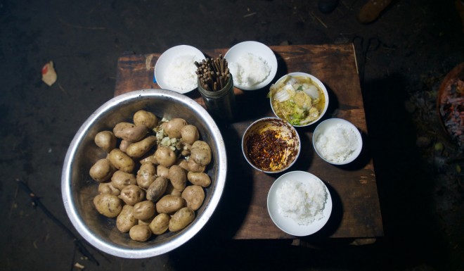 The family's main diet consists of rice and potatoes.