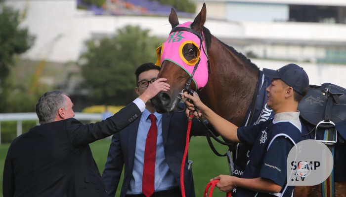 Tony Cruz claims his record eighth Longines HKIR title after