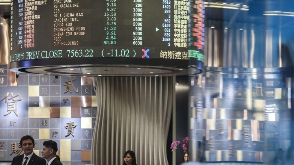 Hong Kong Stocks Thud Lower As Tencent Tumbles On New Online Game ...